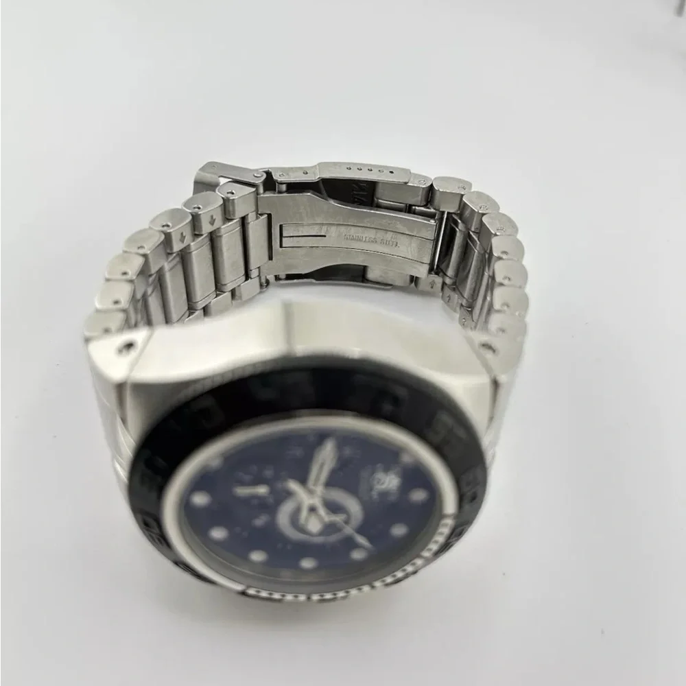 Invicta Men's Silver and Black Chronograph Watch